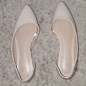 Cutest Nude flats